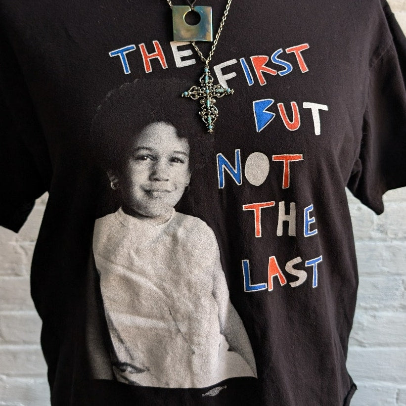 Retro Black Cropped Graphic Print Tee Kamala Harris Boxy Raw Hem T-Shirt Top