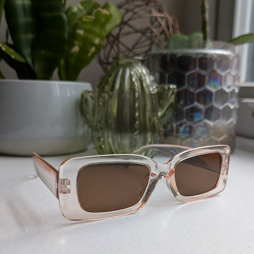 Y2K Funky Festival Retro 70s style Nirvana Sunglasses Black Chic Sunnies Shades