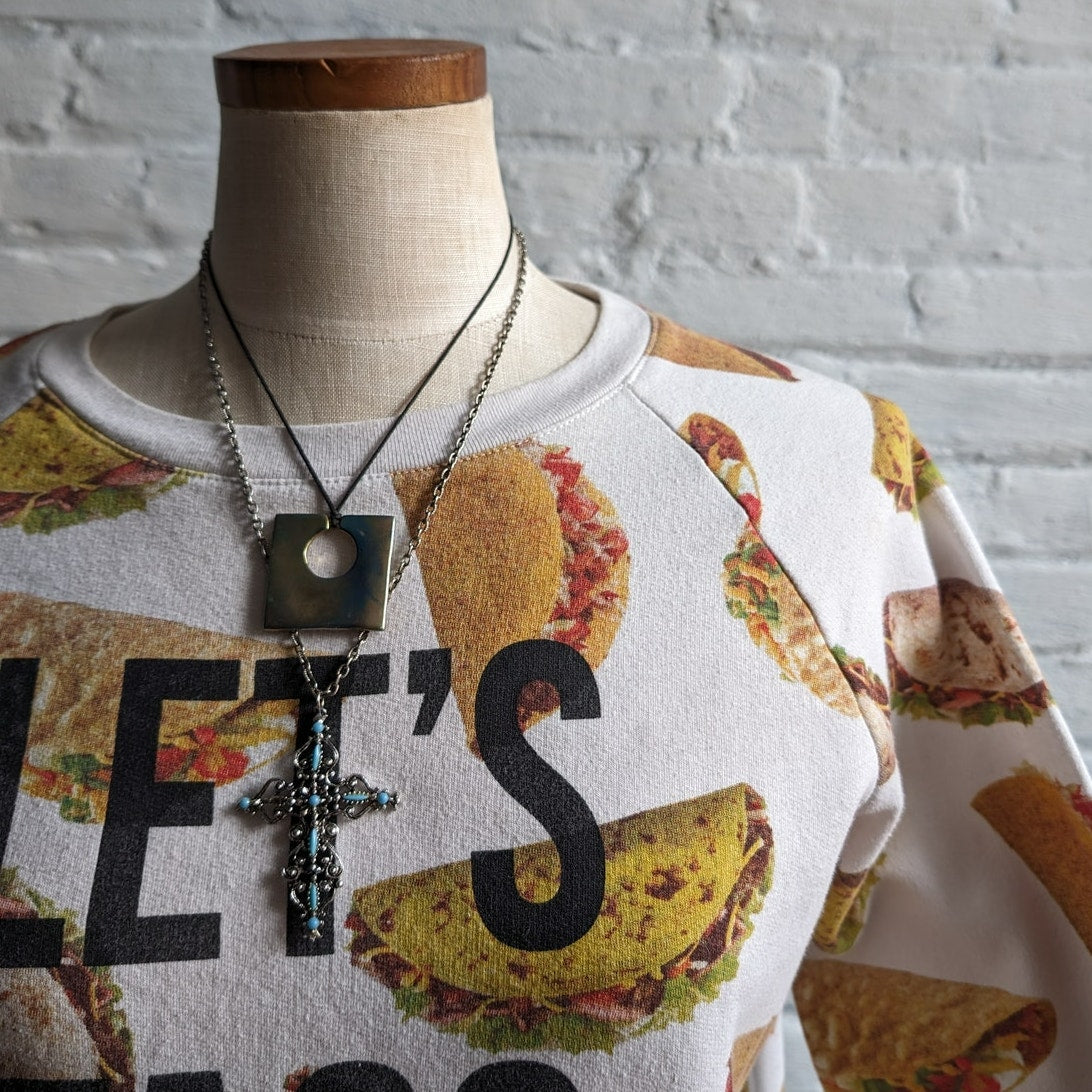 Retro Graphic Novelty Sweater ‘Let’s Taco Bout It’ Indie Slogan Sweatshirt Top