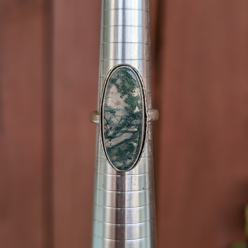 Green Moss Agate Boho Statement Ring Oval Silver Vintage Groovy Southwest 7.75