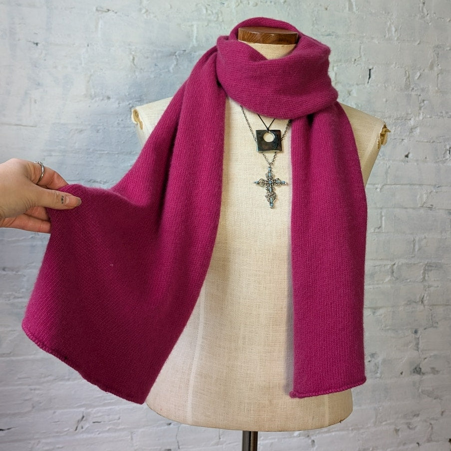 Bergdorf Goodman Vintage Hot Pink Cashmere Luxury Scarf Fuzzy Magenta Shawl Wrap