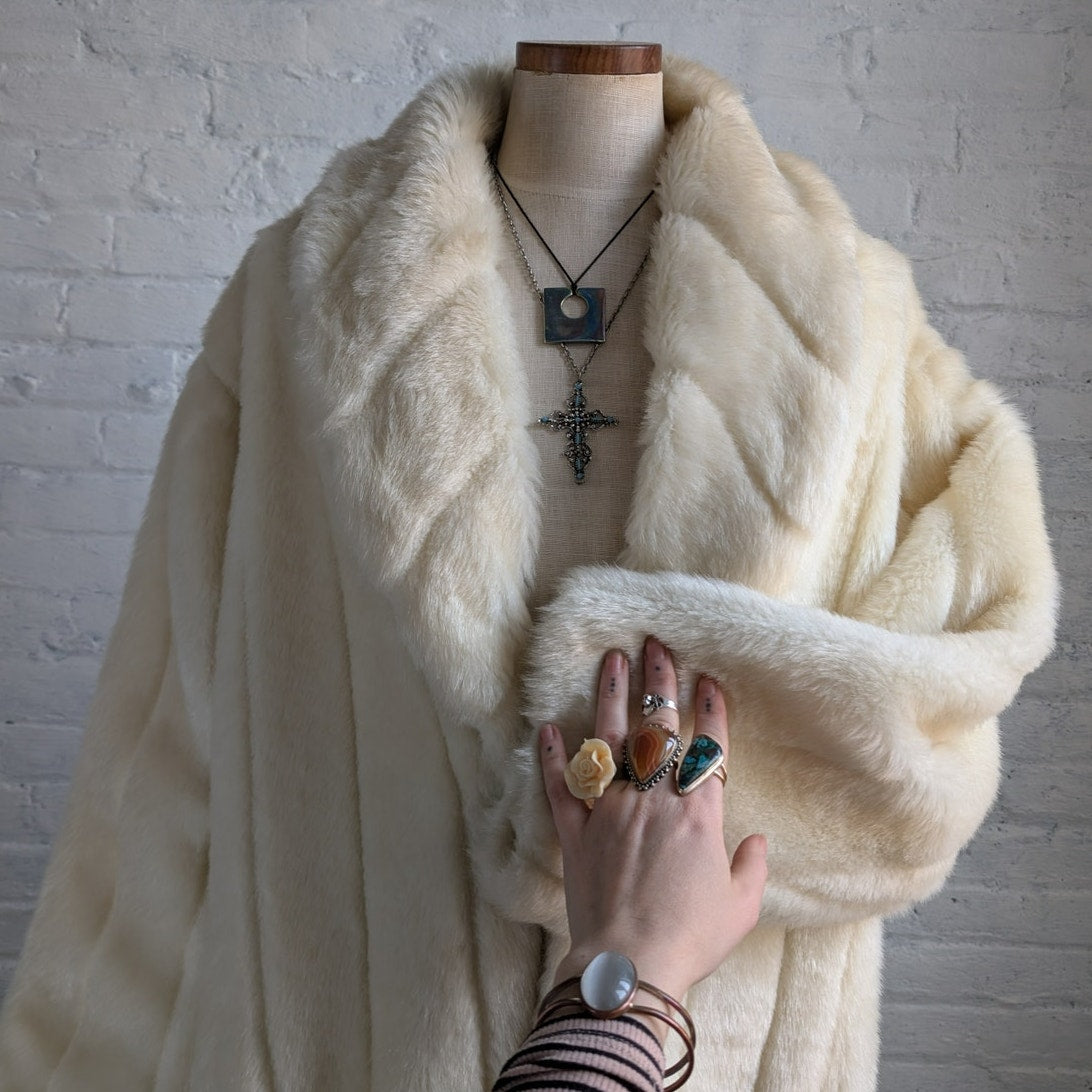Vintage White Faux Fur Trench Coat Mob Wife Fuzzy Glam Plush Snow Bunny Jacket