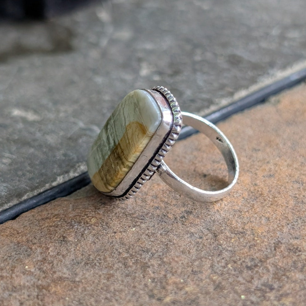 Cream Silver Boho Statement Ring Western Vintage Southwest Neutral Size 8.5