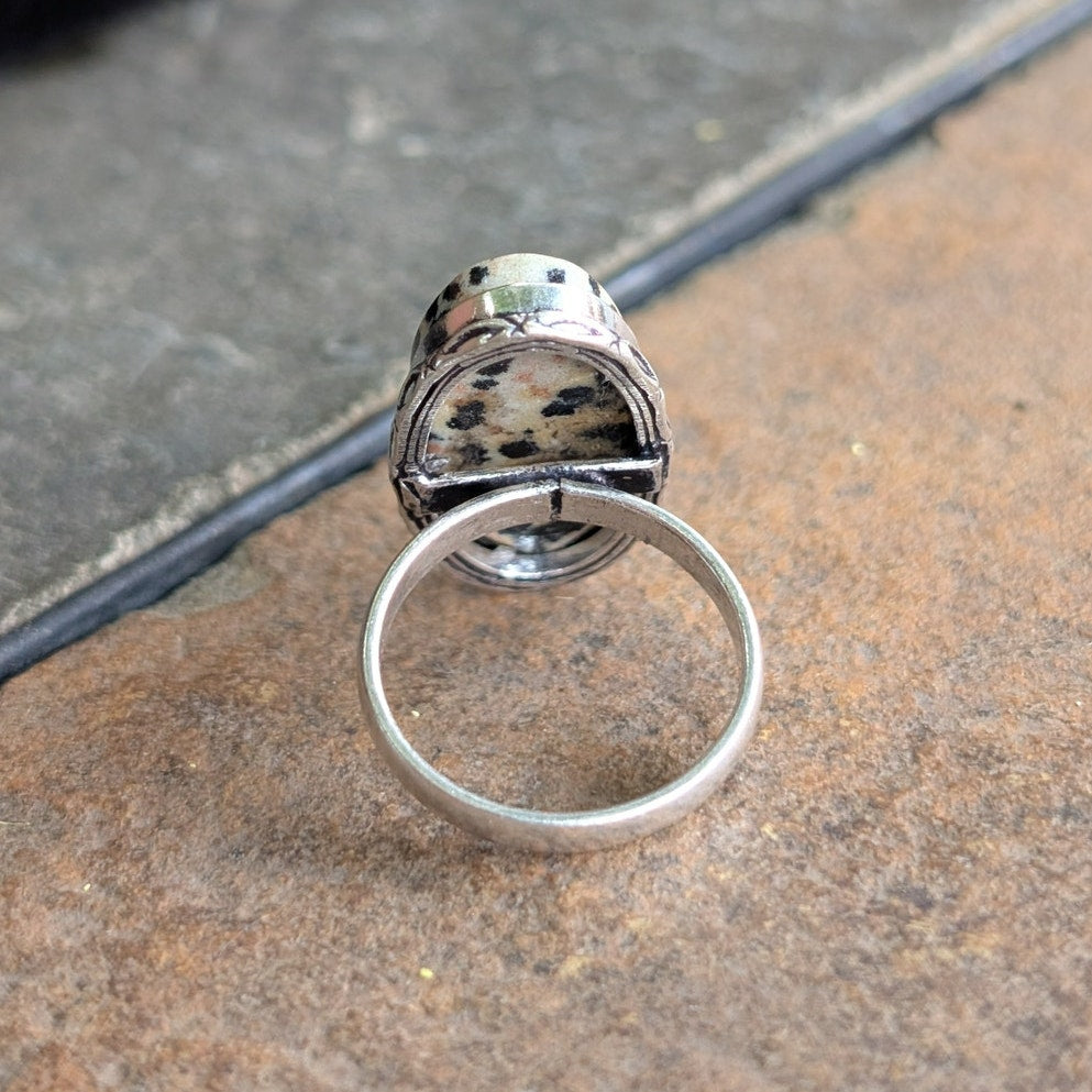 Cream Spotted Boho Statement Ring Sterling Silver Vintage Southwest Oval Size 8