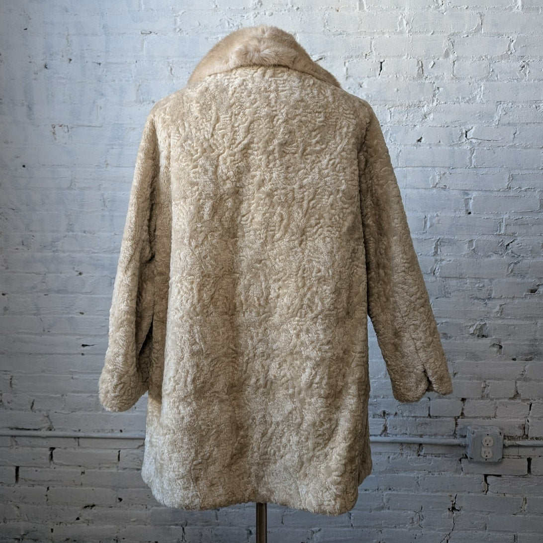 Vintage White Faux Fur Trench Coat Afghan Furry Mob Wife Boho Chic Carpet Jacket