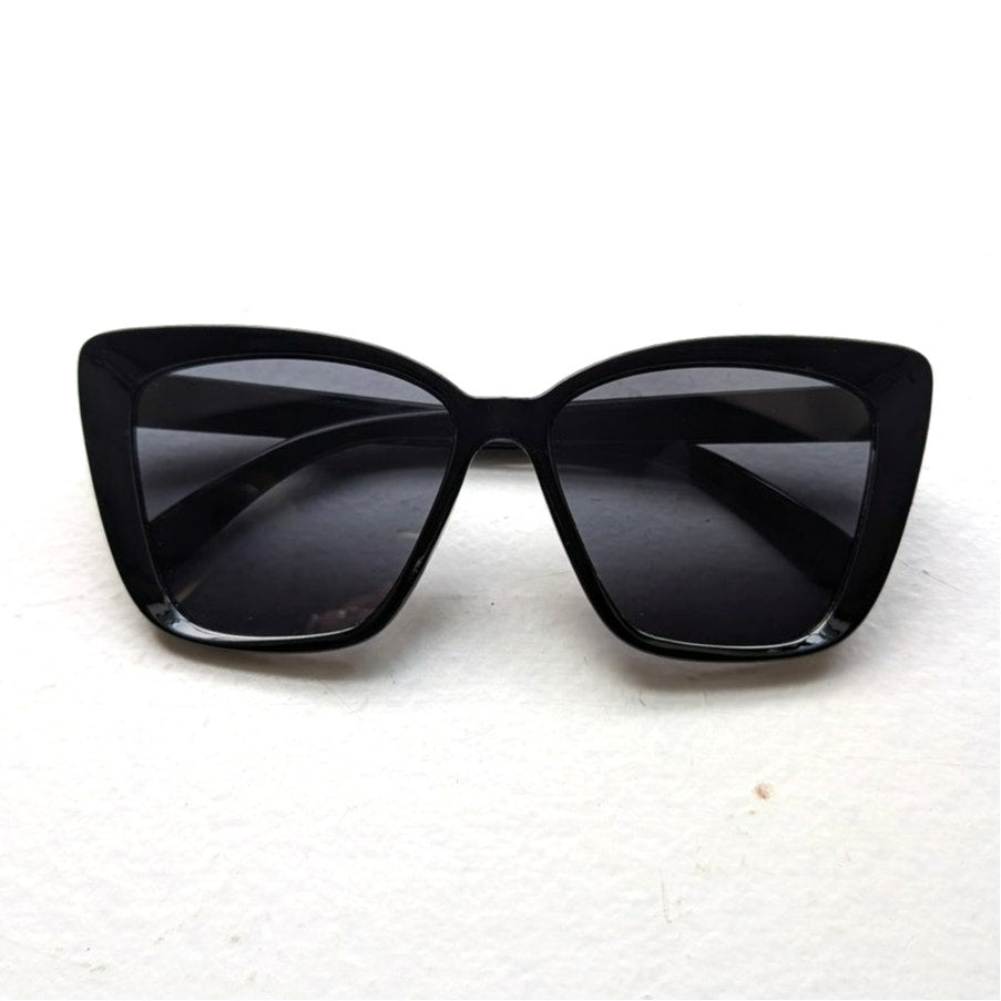 70s Retro Black Cat Eye Sunglasses Minimalist Chic Grunge Sunnies Boho Shades