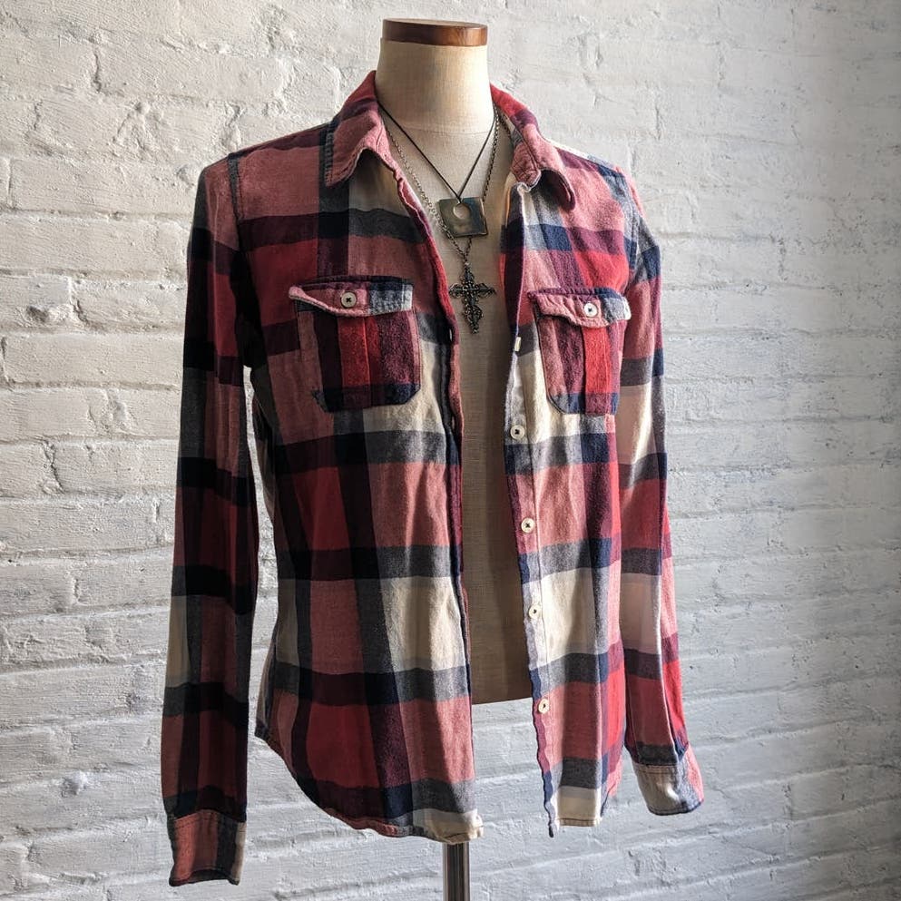 Retro 90s Faded Red Plaid Flannel Grunge Fairy Minimalist Preppy Boyfriend Top