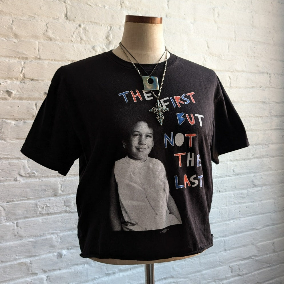 Retro Black Cropped Graphic Print Tee Kamala Harris Boxy Raw Hem T-Shirt Top