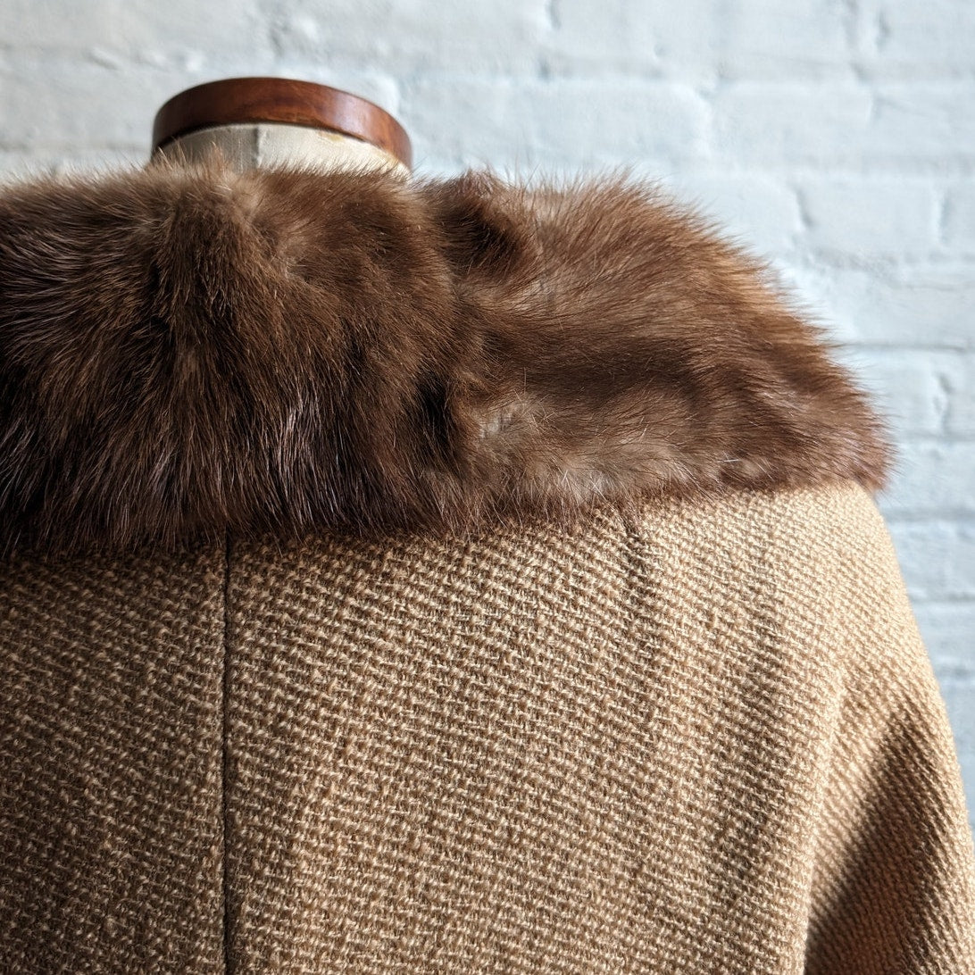 Vintage Wool Mink Fur Tan Coat Camel Swing Boucle Furry Collar Mod Chic Jacket