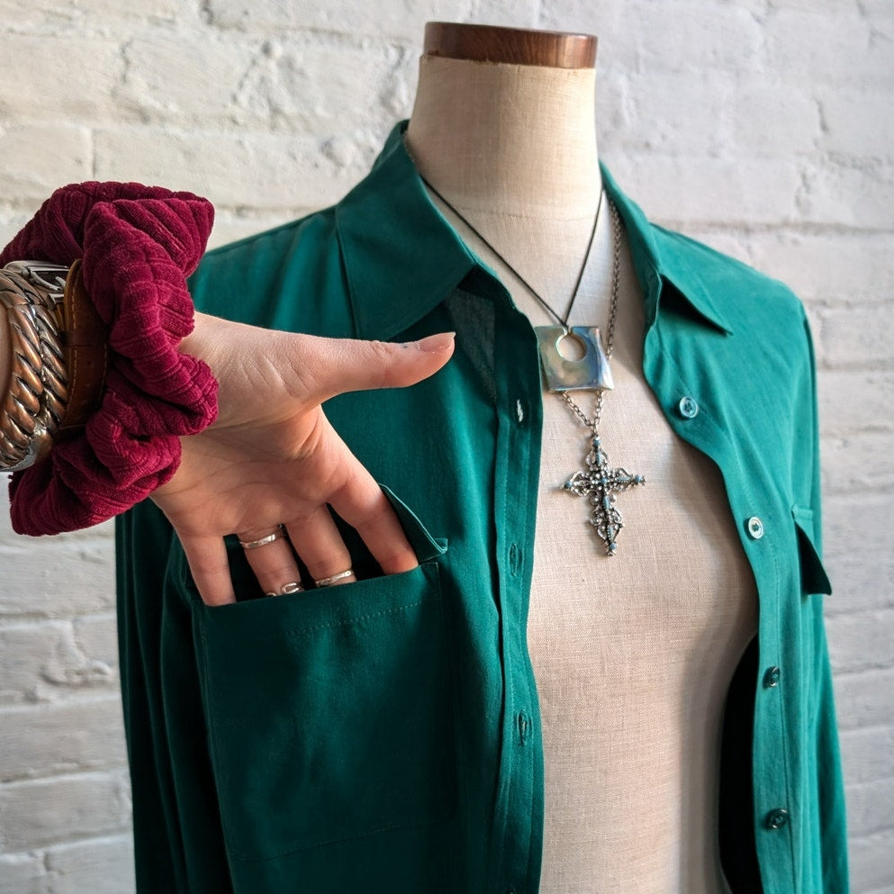 NWT Vintage Green Silk Top Button Front Blouse Earthy Hunter Sage Green Medium