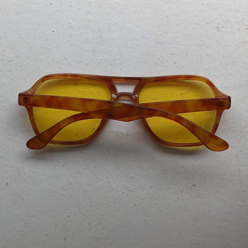 Retro Tortishell 70s Groovy Sunglasses Tinted Lenses Sunnies Nerd Glasses Shades