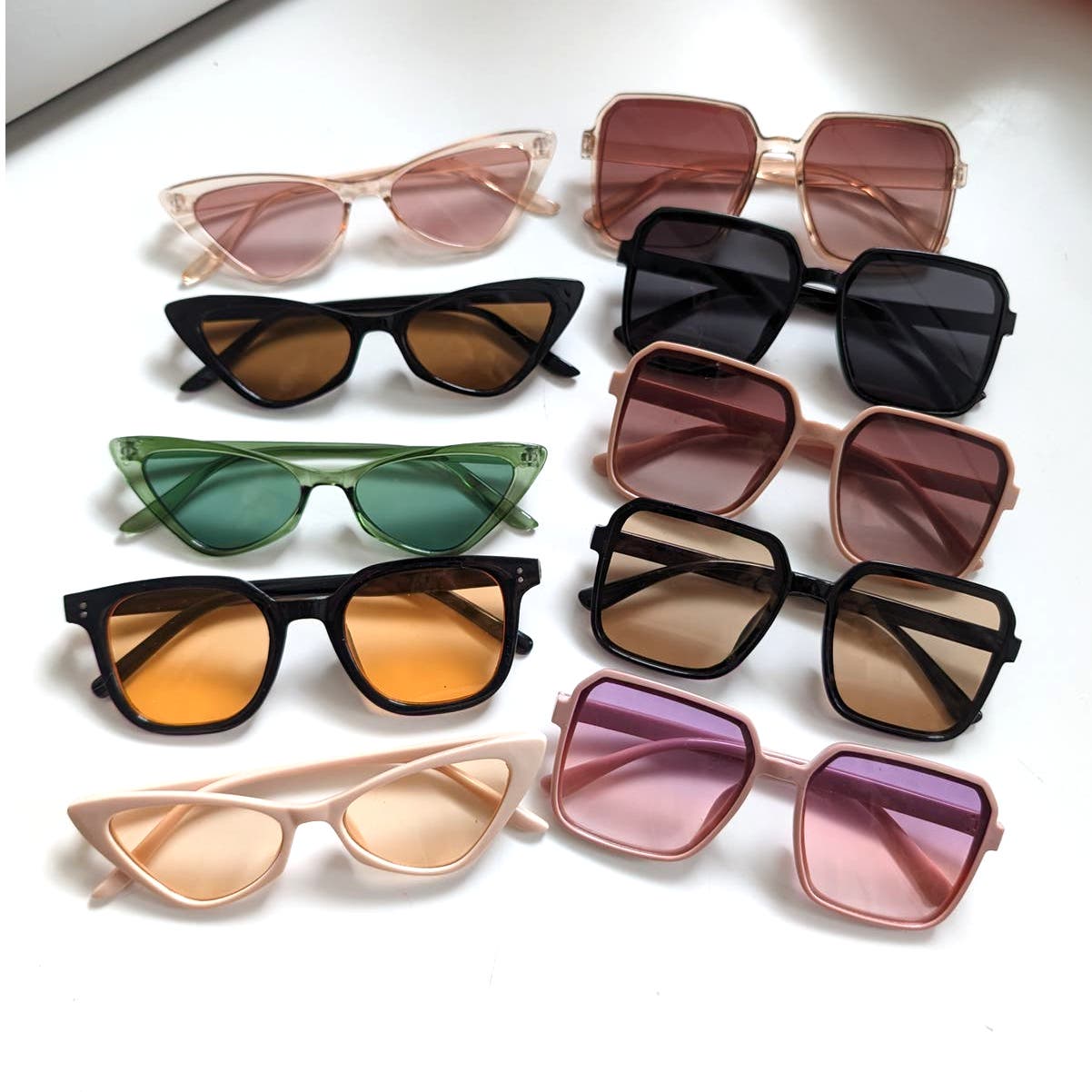 70s Retro Black Square Minimalist Festival Sunglasses Chic Tinted Sunnies Shades