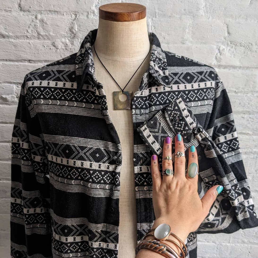 Retro Southwest Levi's Black White Flannel Classic Minimalist Western Cowboy Top