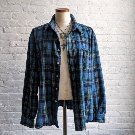 90s Vintage Grunge Fairy Flannel Minimalist Boyfriend Oversize Earthy Plaid Top