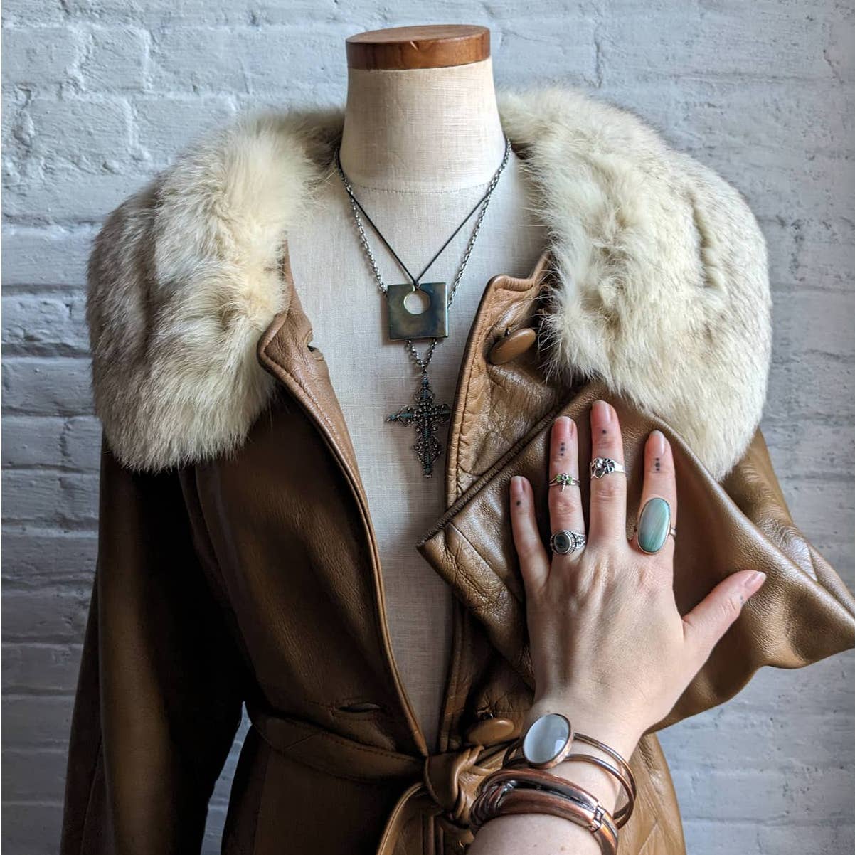 Vintage Minimalist Leather Penny Lane Trench Coat Belted Genuine Fox Fur Jacket