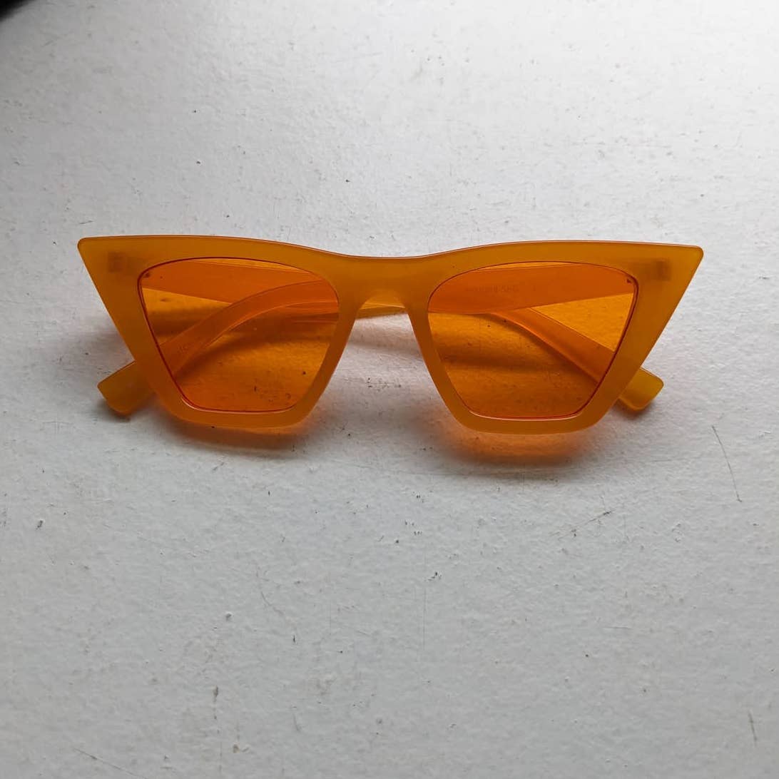 Y2K Funky Festival Retro Cat Eye Sunglasses Wayfarer Neon Orange Sunnies Shades