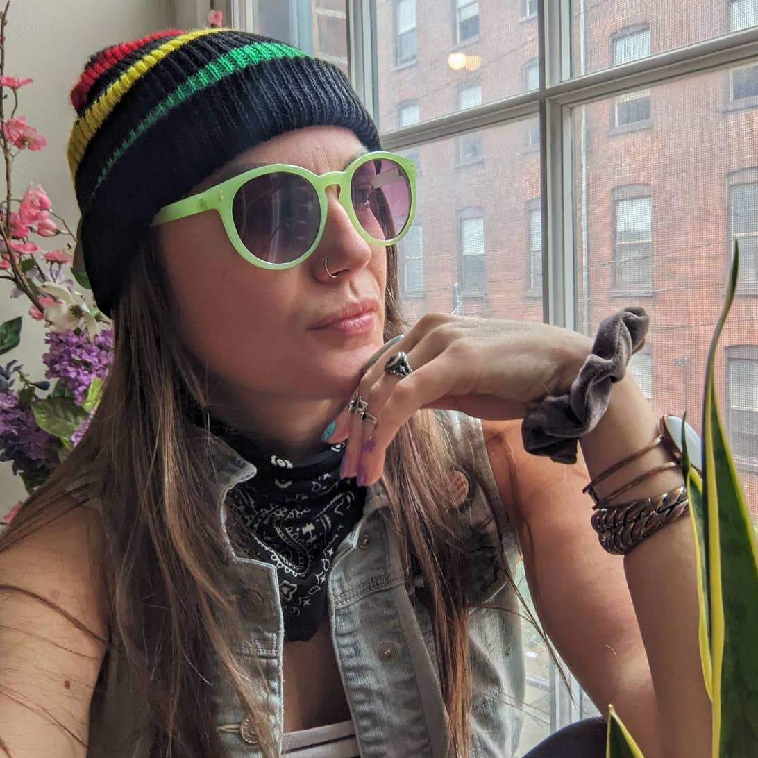 Y2K Funky Festival Retro 70s style Wayfarer Sunglasses Mint Green Sunnies Shades