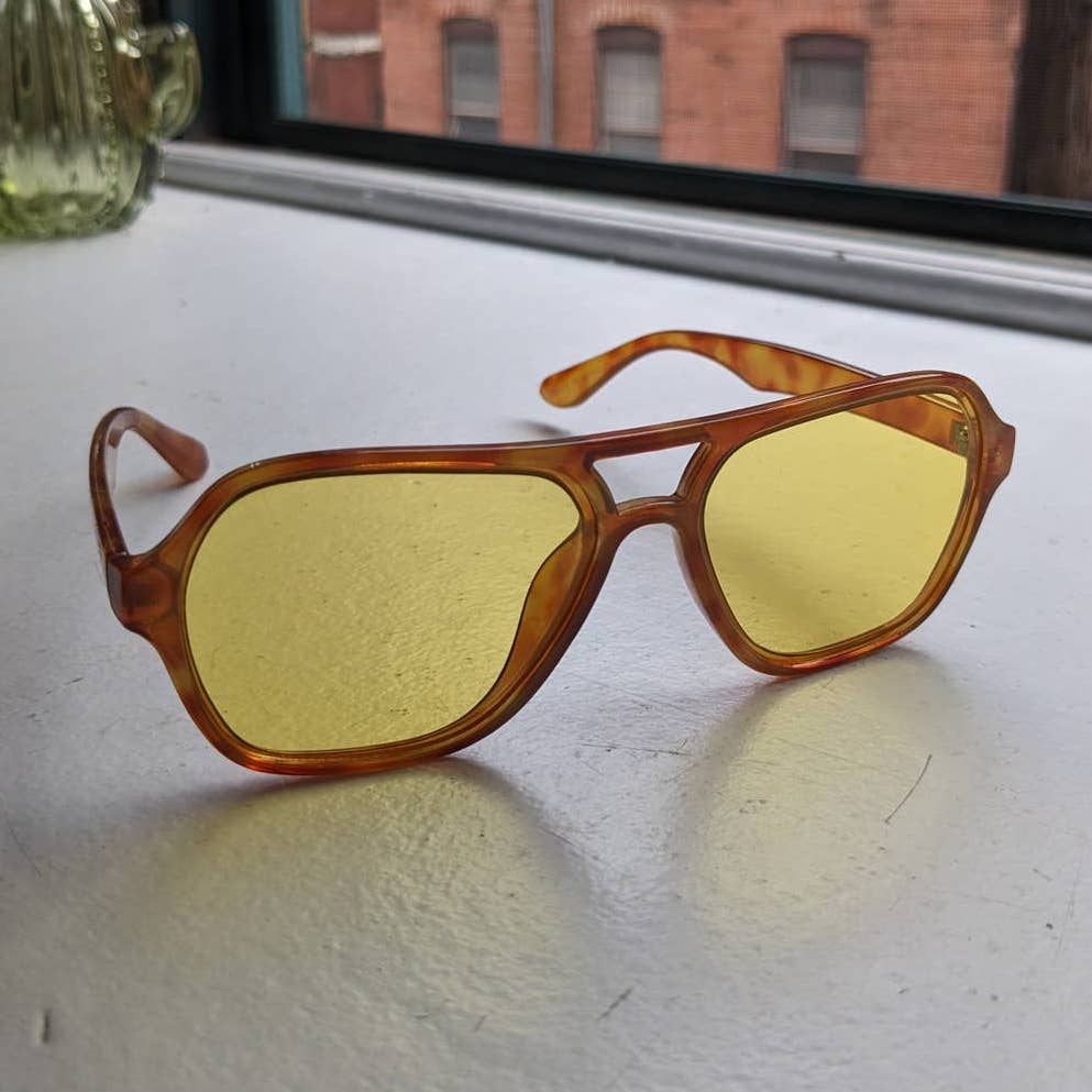 Retro Tortishell 70s Groovy Sunglasses Tinted Lenses Sunnies Nerd Glasses Shades