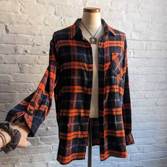 90s Vintage Grunge Fairy Flannel Minimalist Boyfriend Oversize Earthy Plaid Top