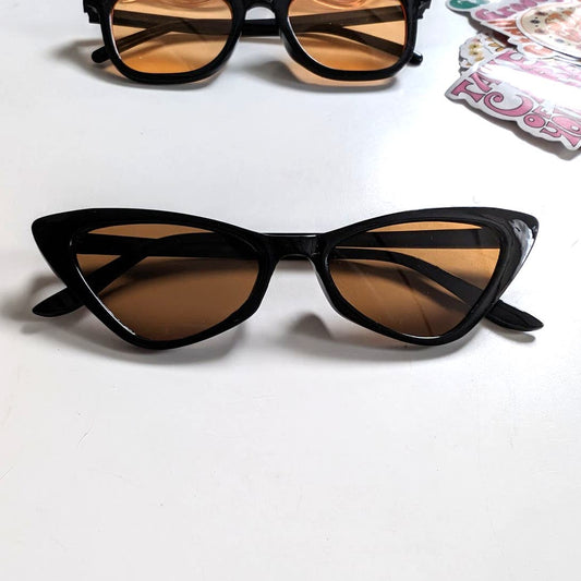 Y2K Barbie Festival Retro 60s style CatEye Sunglasses Chic Tinted Sunnies Shades