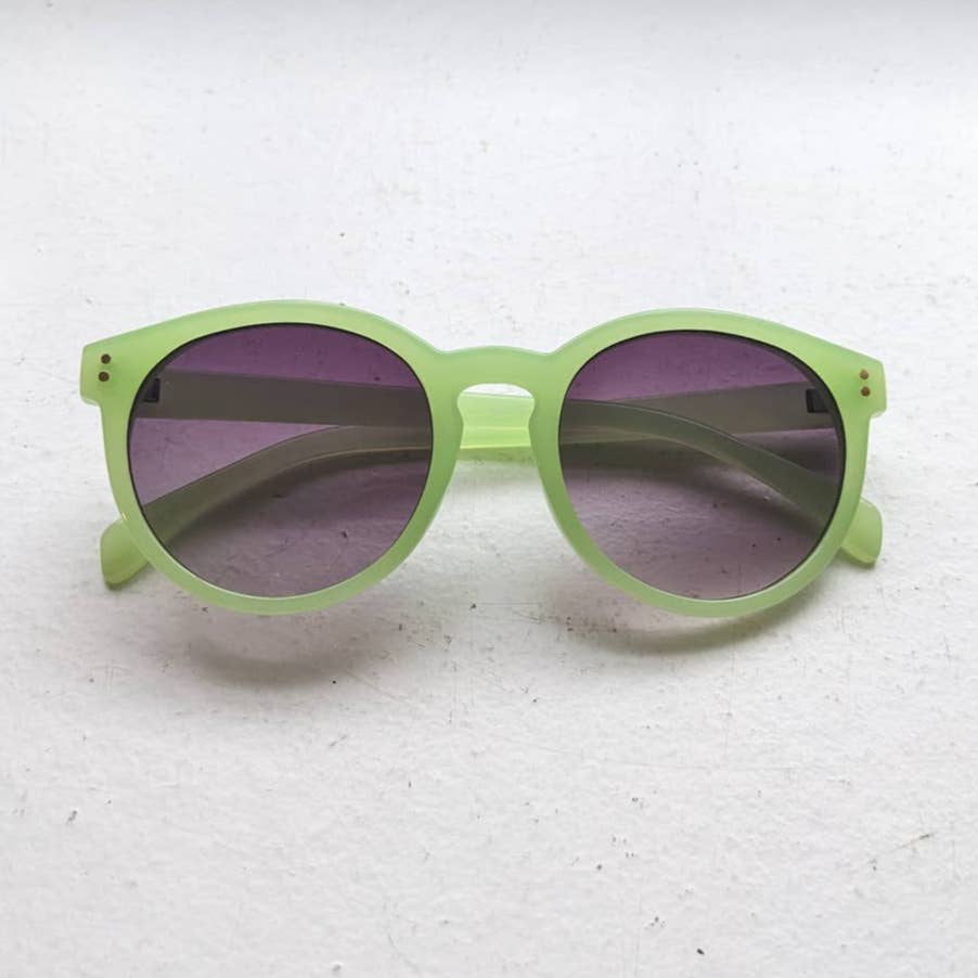 Y2K Funky Festival Retro 70s style Wayfarer Sunglasses Mint Green Sunnies Shades