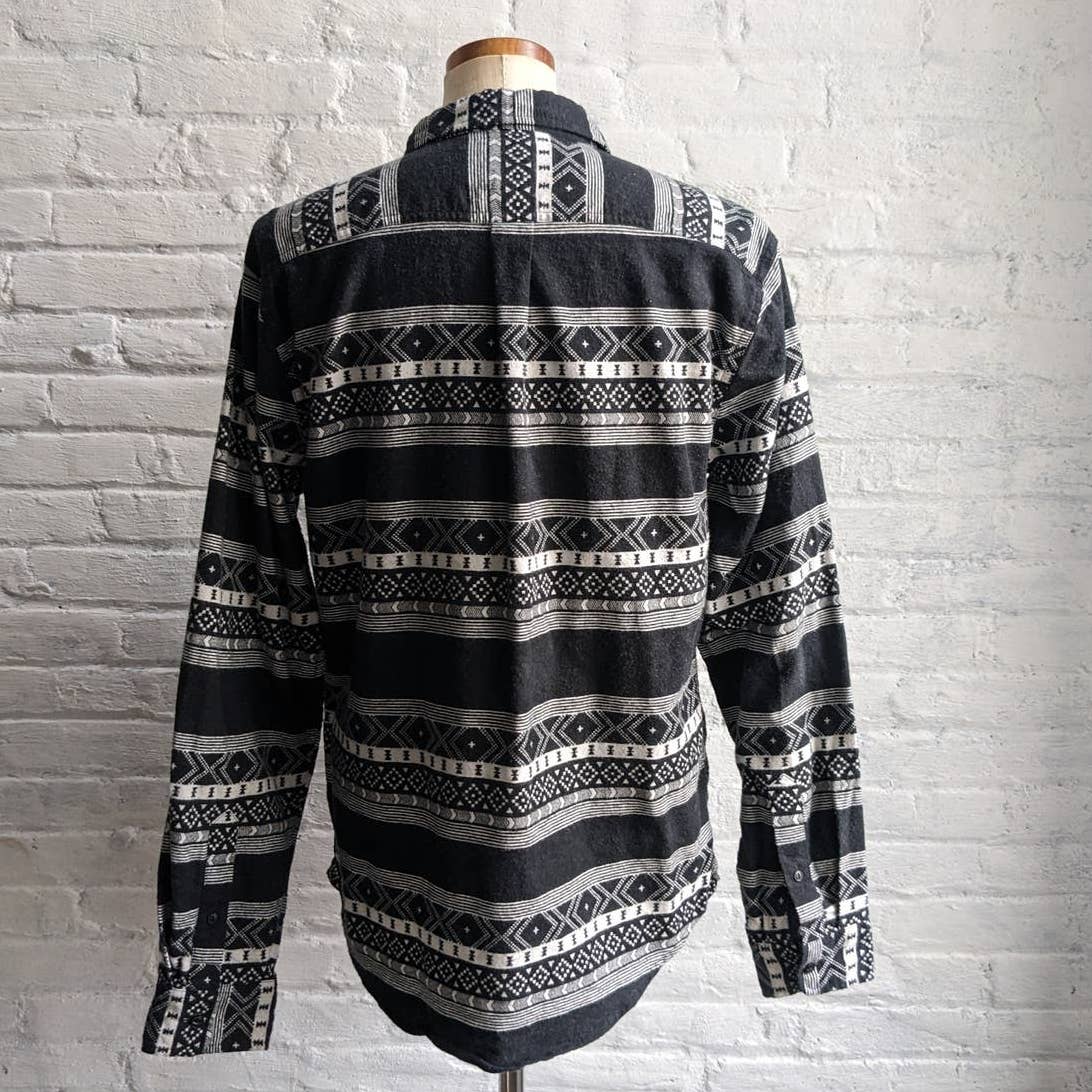 Retro Southwest Levi's Black White Flannel Classic Minimalist Western Cowboy Top