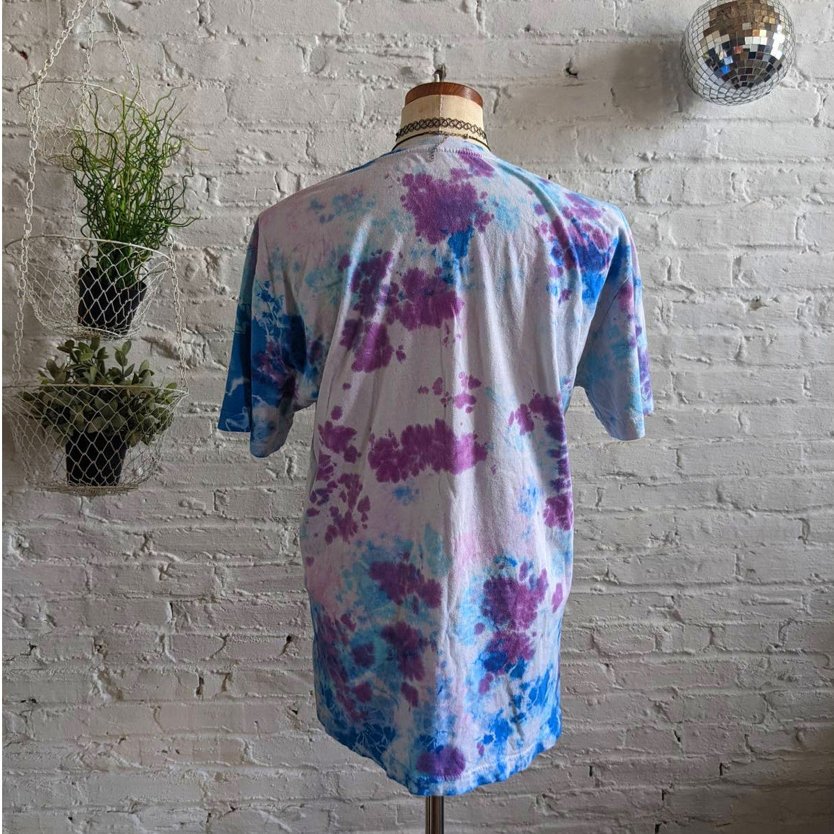 Retro 70s Pastel Tiedye Psychedelic NEFF Warriors Graphic Print Oversize Tee