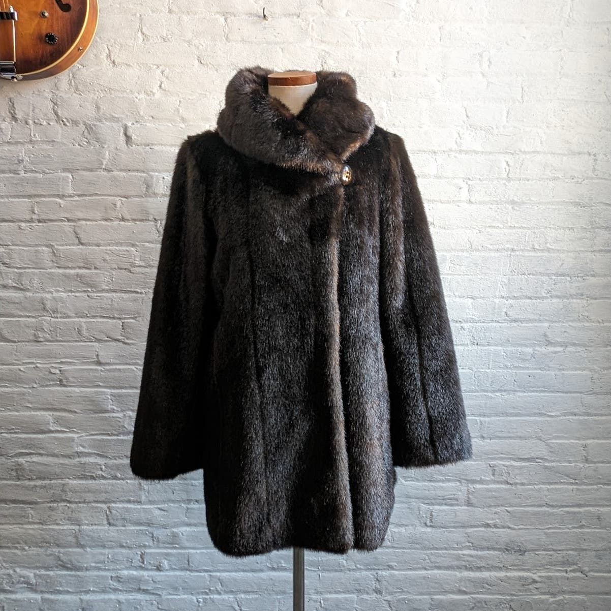 Vintage Mob Wife Chic Vegan Fur Coat Minimalist Penny Lane Boho Earthy Jacketz