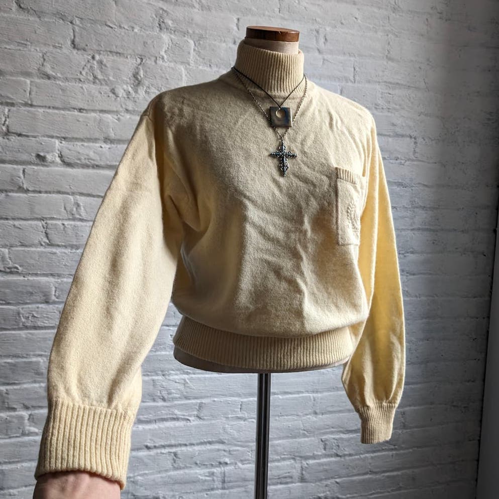 Vintage Fuzzy Pastel Yellow Knit Wool Sweater Slouchy Preppy Angora Fur Chic Top
