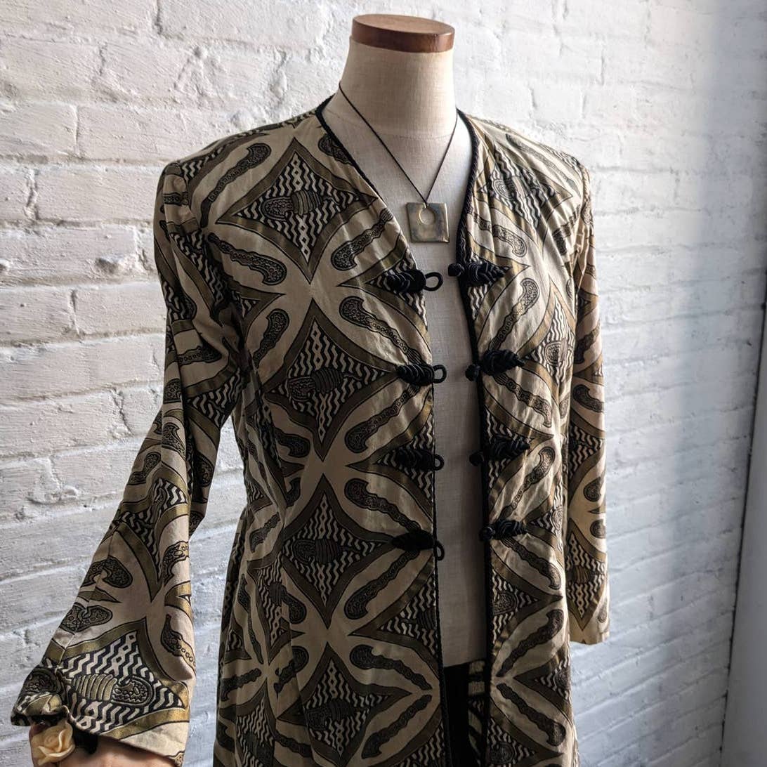 Vintage Japanese Kimono Duster Psychedelic Flared 70s style Shacket House Coat