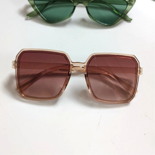 70s Retro Clear Square Mob Wife Festival Sunglasses Chic Tinted Sunnies Shades